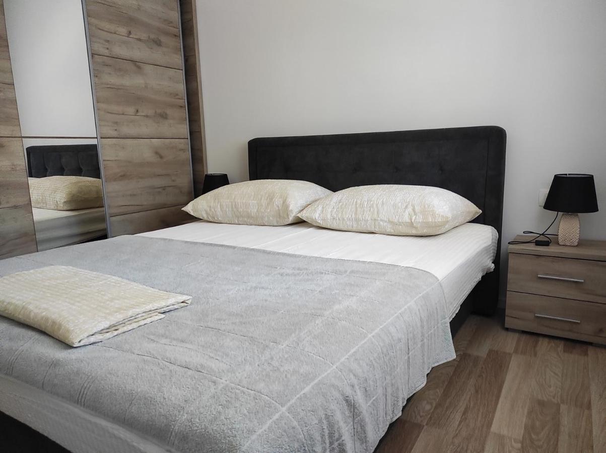 One Bedroom Apartment Gogo With Private Parking Neum Luaran gambar